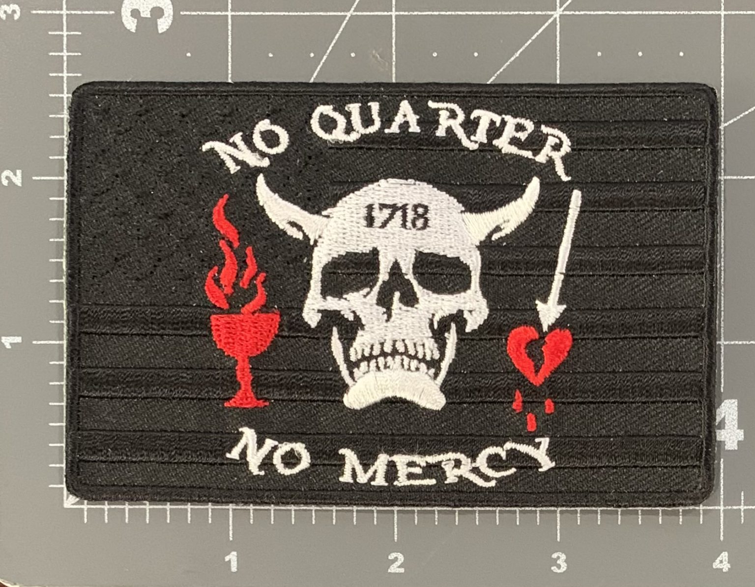 DISTRESSED U.S. FLAG NO QUARTER NO MERCY BLACK BEARD LOGO PATCH | ABC